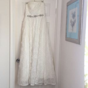 Adrianna Papell Wedding Dress